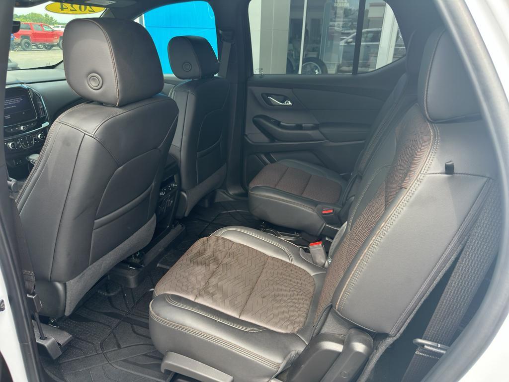 used 2024 Chevrolet Traverse Limited car, priced at $53,875