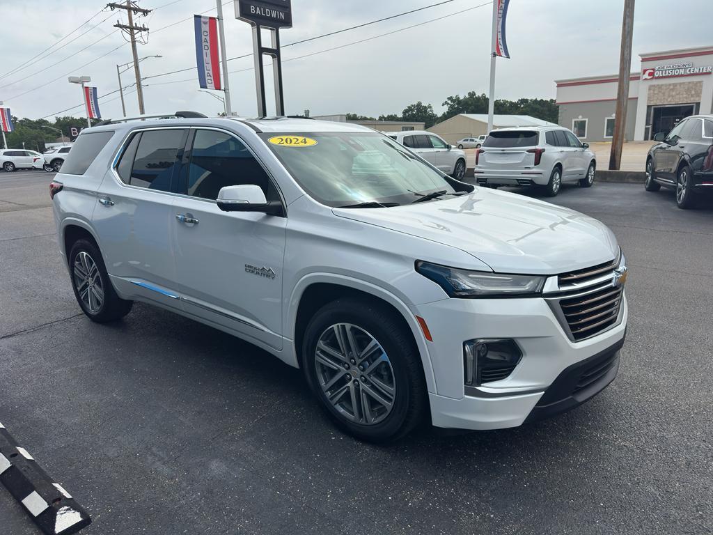used 2024 Chevrolet Traverse Limited car, priced at $53,875