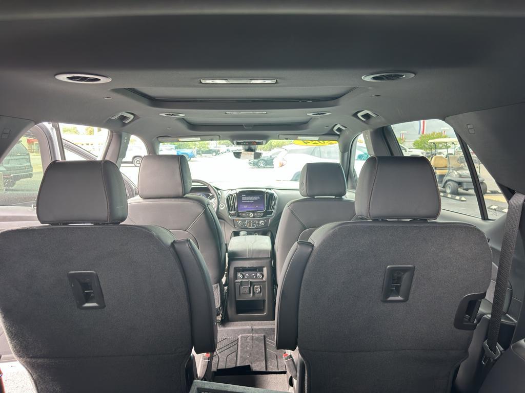 used 2024 Chevrolet Traverse Limited car, priced at $53,875