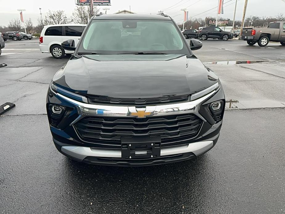 new 2025 Chevrolet TrailBlazer car, priced at $28,970