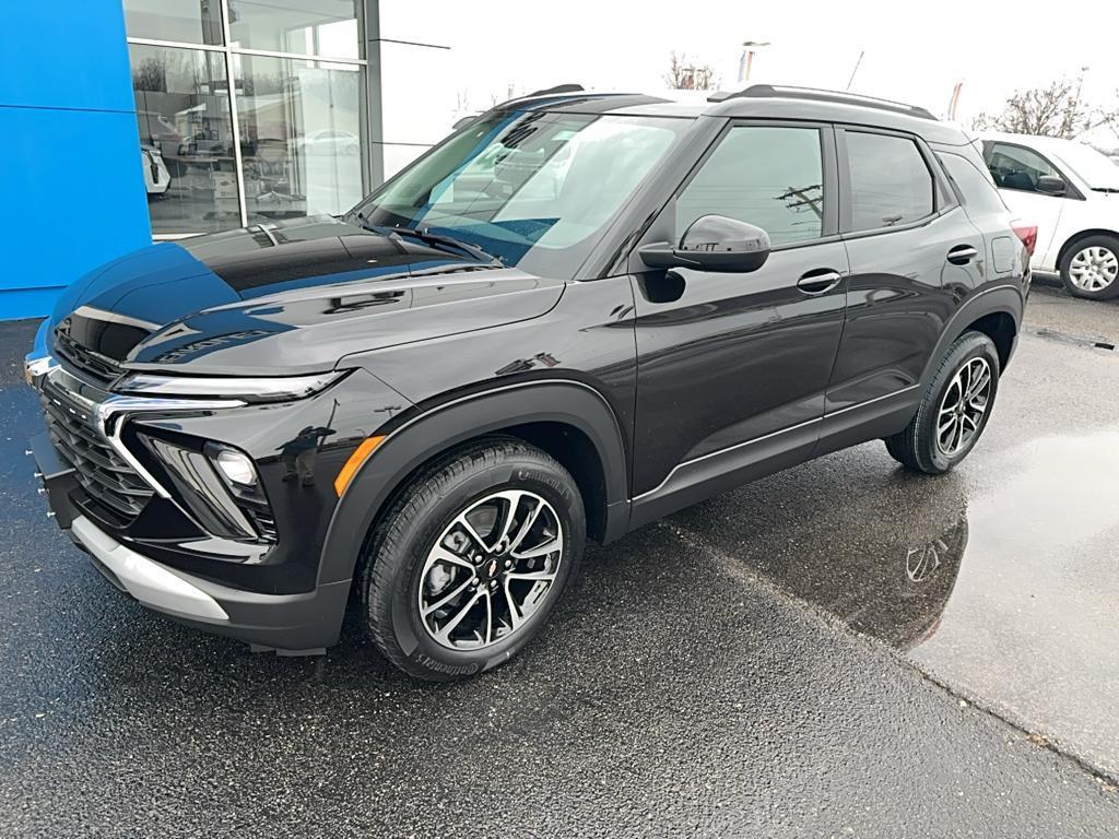 new 2025 Chevrolet TrailBlazer car, priced at $28,970