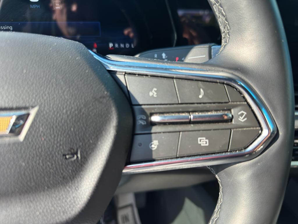 used 2025 Chevrolet Equinox car, priced at $30,988