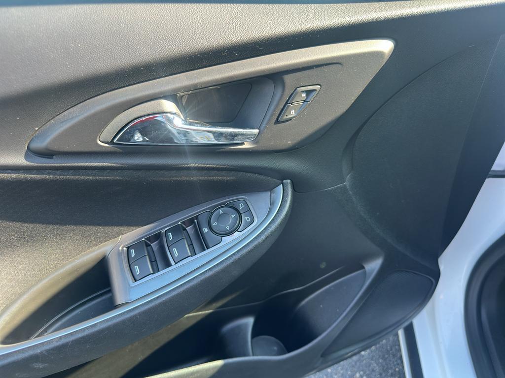 used 2024 Chevrolet Malibu car, priced at $21,988