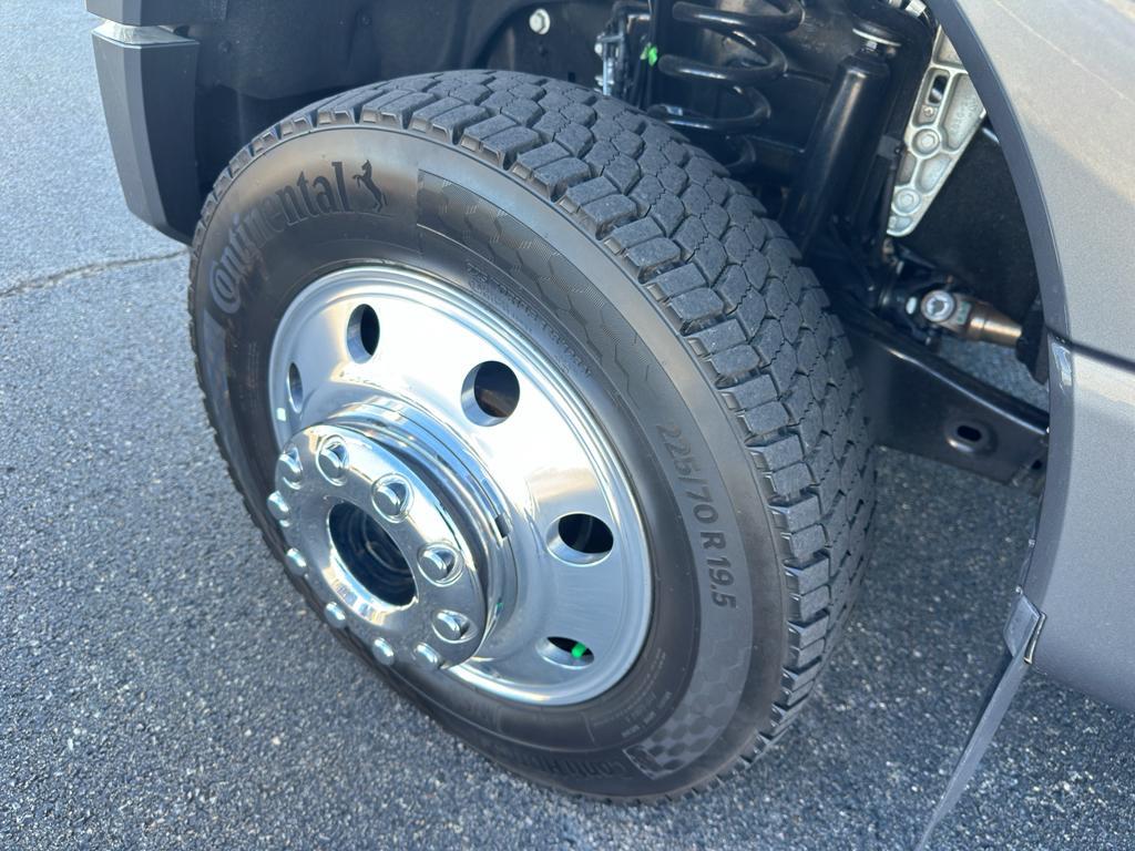 used 2025 Ford F-450 car, priced at $114,885