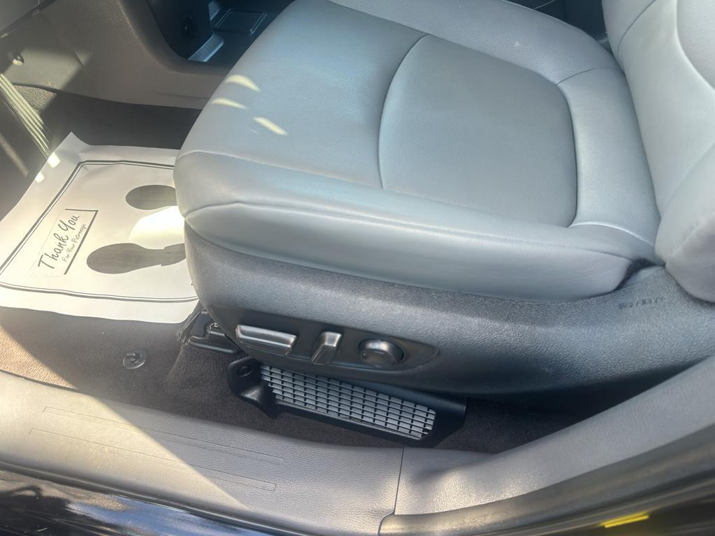 used 2024 Toyota Sienna car, priced at $43,988