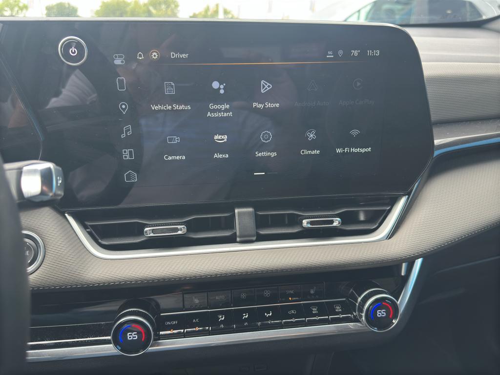 used 2025 Chevrolet Equinox car, priced at $32,988