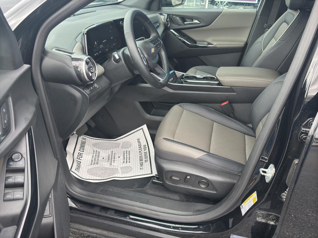 used 2025 Chevrolet Equinox car, priced at $32,988