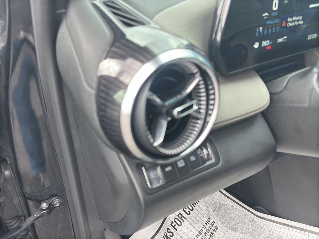 used 2025 Chevrolet Equinox car, priced at $32,988