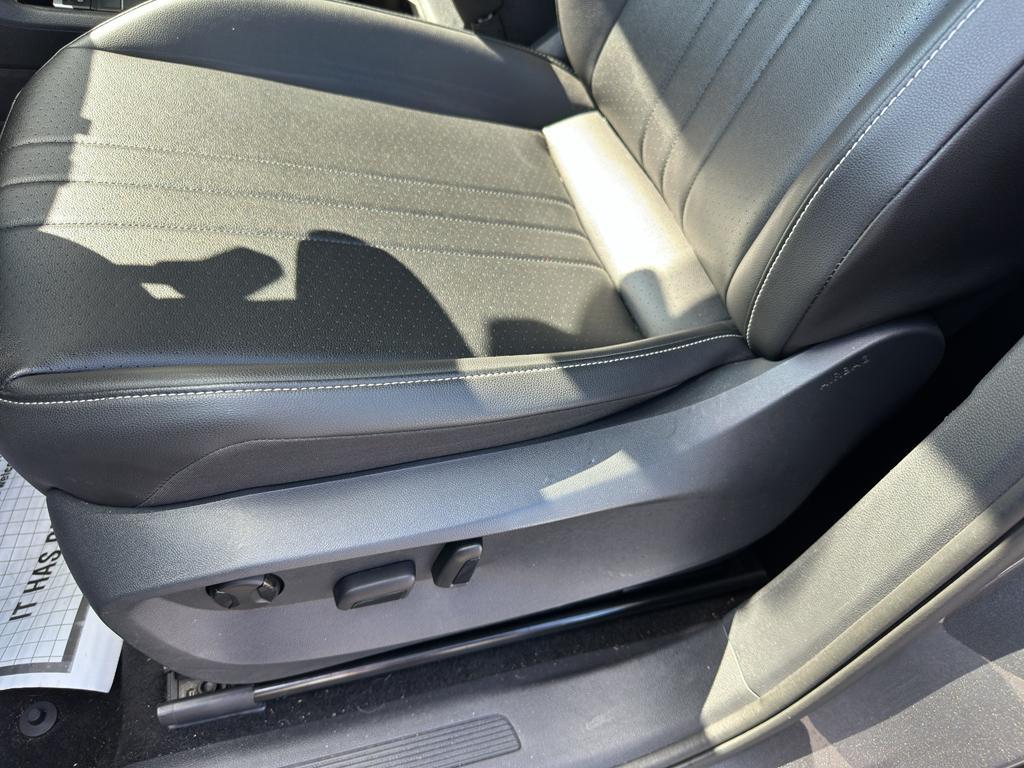 used 2024 Volkswagen Tiguan car, priced at $28,975