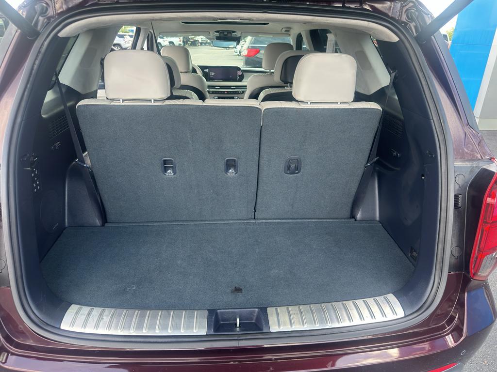 used 2024 Hyundai Palisade car, priced at $44,988