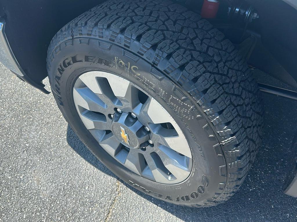 new 2025 Chevrolet Silverado 2500 car, priced at $72,980