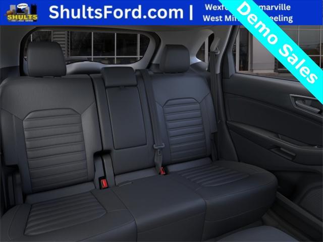 new 2024 Ford Edge car, priced at $33,495