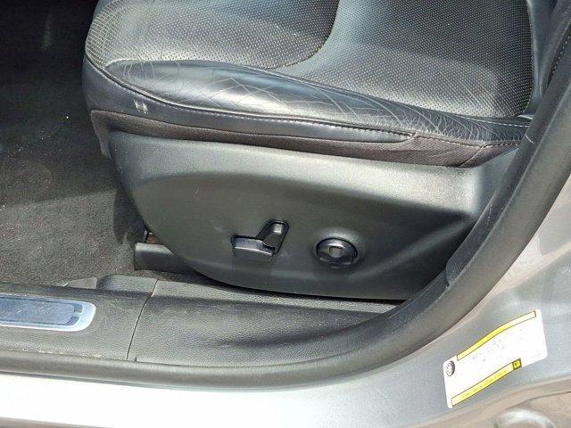 used 2020 Jeep Cherokee car, priced at $14,647