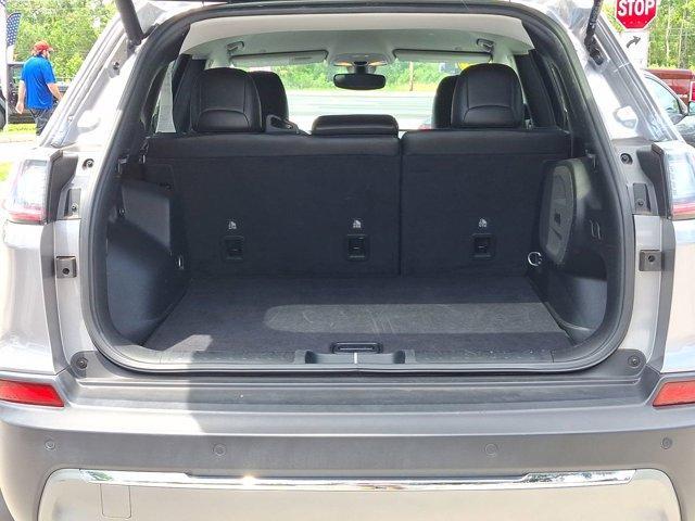used 2020 Jeep Cherokee car, priced at $14,647