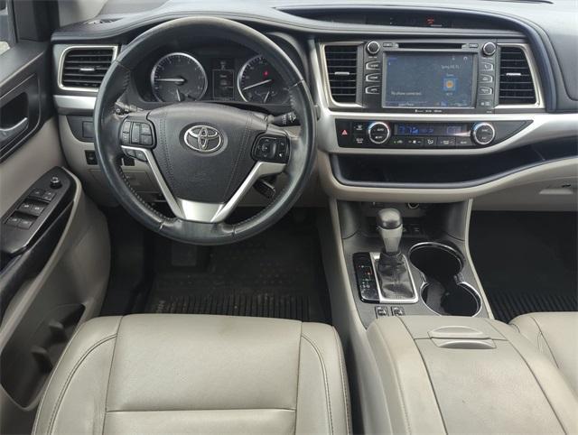 used 2016 Toyota Highlander car, priced at $17,874