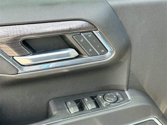 used 2022 Chevrolet Silverado 1500 car, priced at $39,298