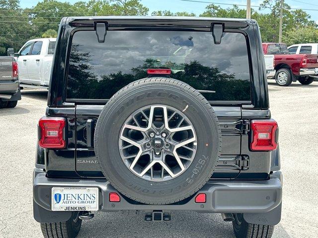 new 2025 Jeep Wrangler car, priced at $53,902