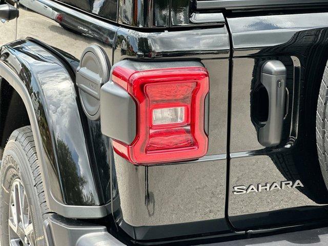 new 2025 Jeep Wrangler car, priced at $53,902