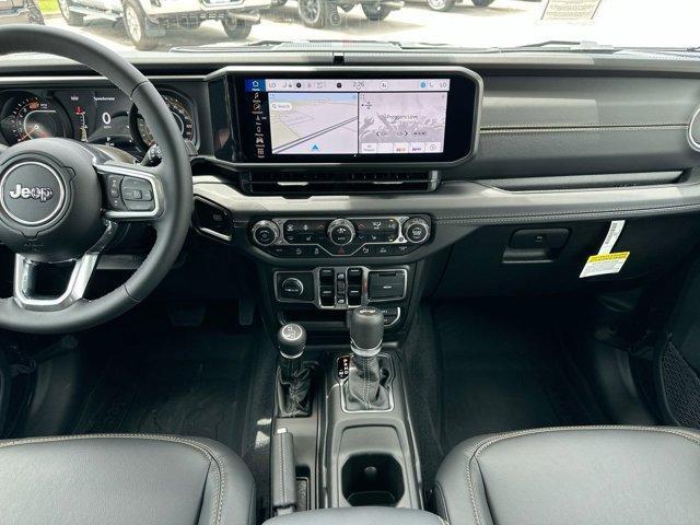 new 2025 Jeep Wrangler car, priced at $53,902