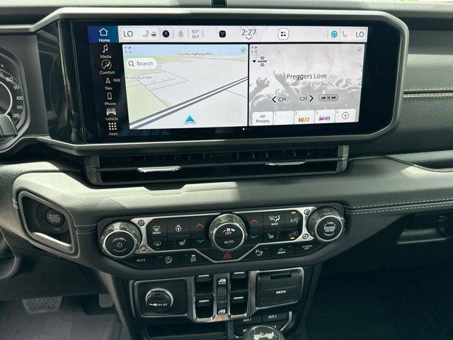 new 2025 Jeep Wrangler car, priced at $53,902