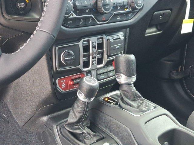 new 2025 Jeep Gladiator car, priced at $54,093