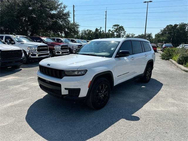 used 2024 Jeep Grand Cherokee L car, priced at $35,368
