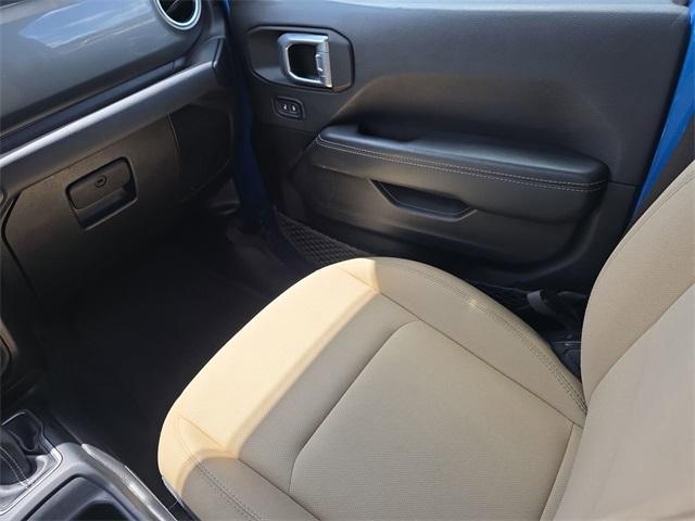 used 2022 Jeep Wrangler Unlimited car, priced at $35,695