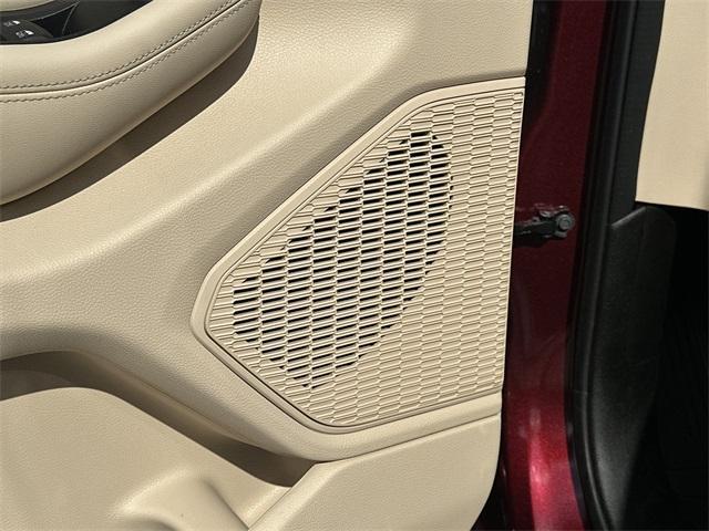 used 2024 Jeep Grand Cherokee car, priced at $34,956