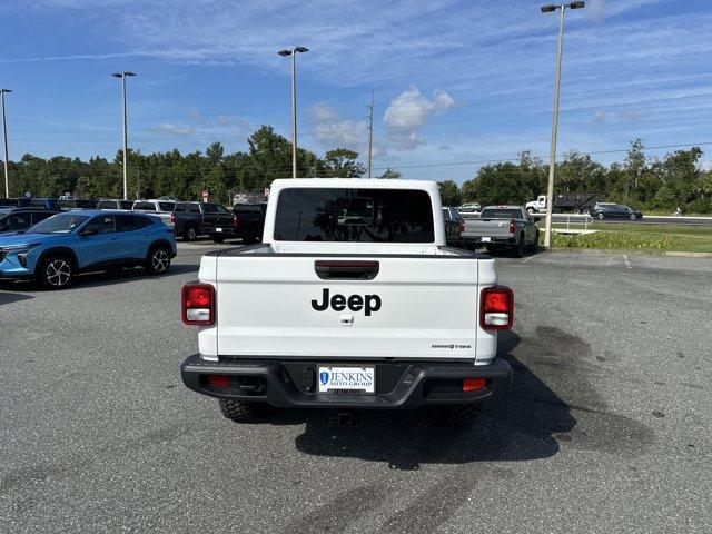 new 2025 Jeep Gladiator car, priced at $47,121