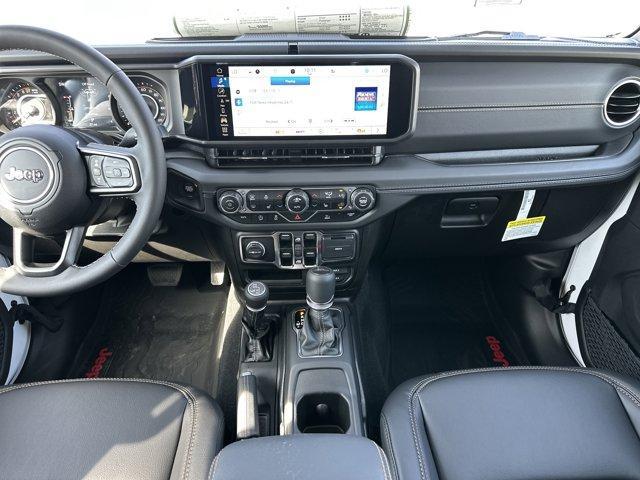new 2025 Jeep Gladiator car, priced at $47,121