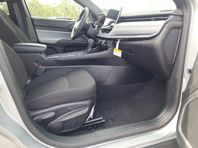 new 2024 Jeep Compass car, priced at $27,247