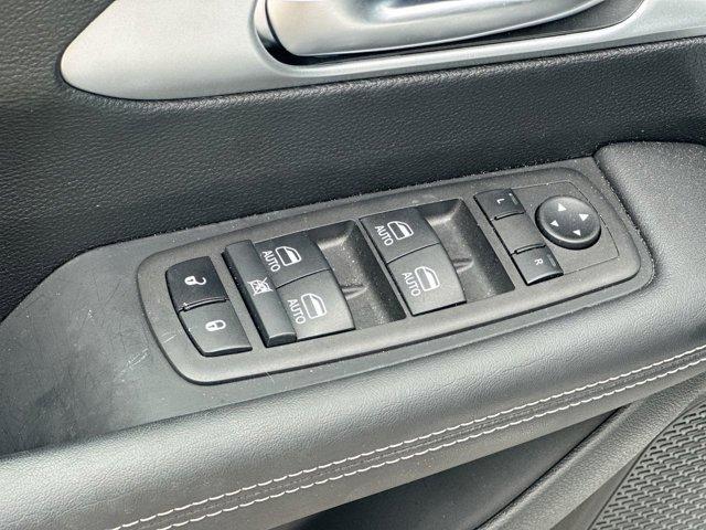 used 2024 Chrysler Pacifica Hybrid car, priced at $35,253