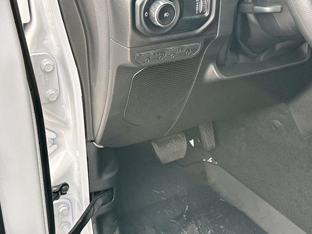 new 2025 Jeep Wrangler car, priced at $39,988