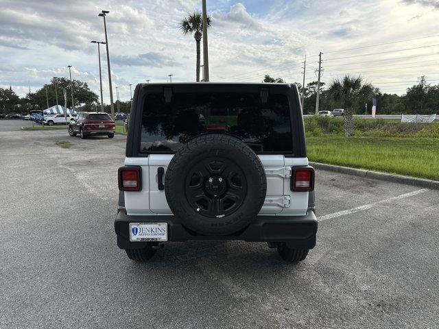 new 2025 Jeep Wrangler car, priced at $39,988