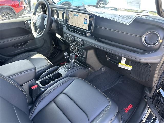 new 2025 Jeep Gladiator car, priced at $47,710
