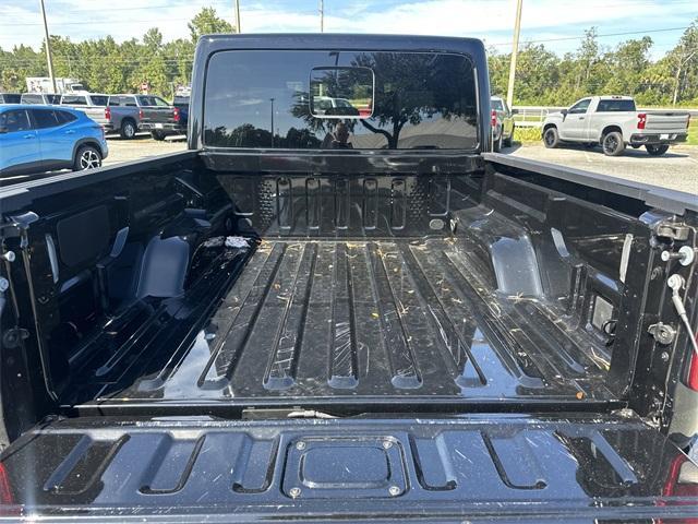 new 2025 Jeep Gladiator car, priced at $47,710