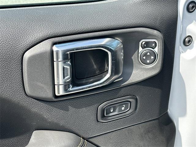 new 2025 Jeep Wrangler car, priced at $52,831