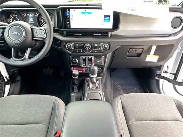 new 2025 Jeep Wrangler car, priced at $40,326