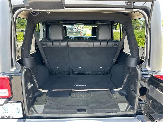 used 2015 Jeep Wrangler Unlimited car, priced at $15,893