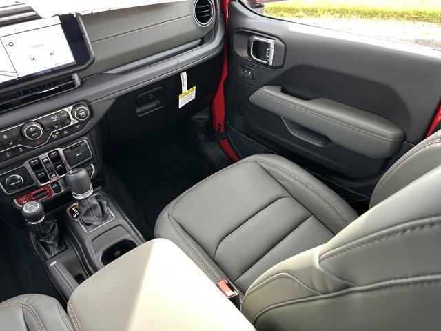 new 2025 Jeep Gladiator car, priced at $62,444