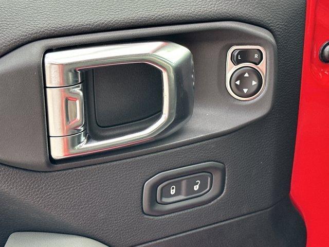 new 2025 Jeep Gladiator car, priced at $62,444