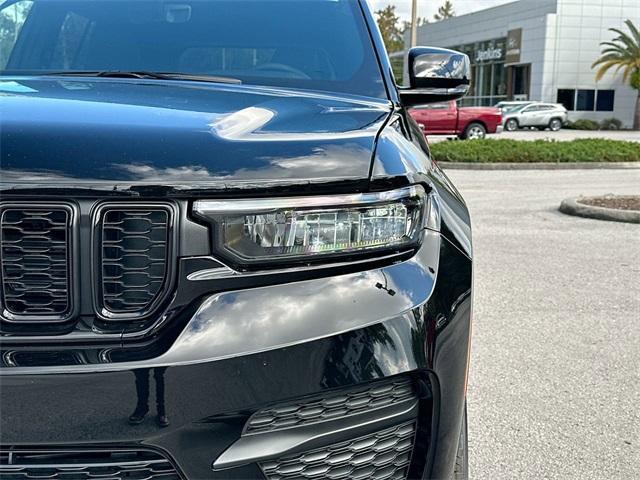 new 2025 Jeep Grand Cherokee car, priced at $43,805