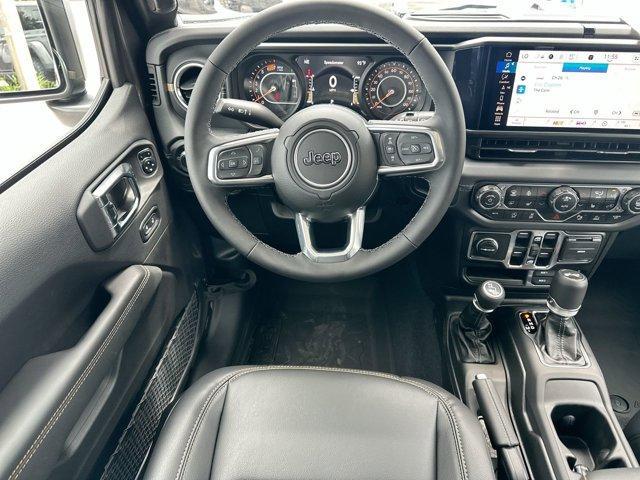 new 2025 Jeep Wrangler car, priced at $55,109