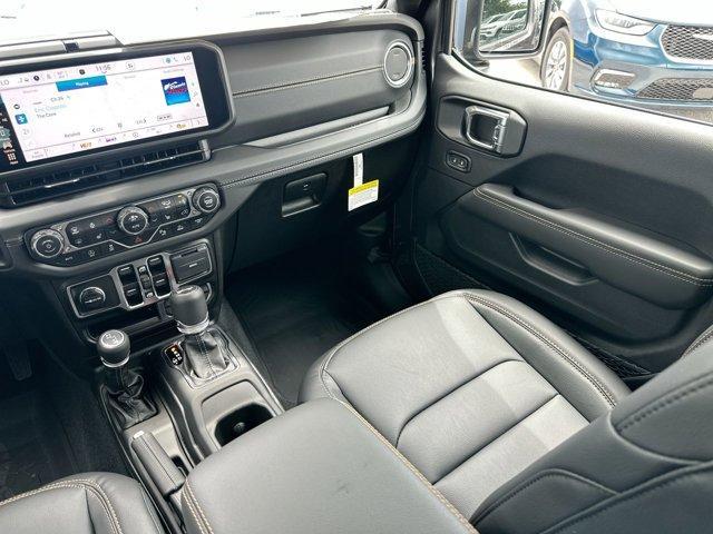 new 2025 Jeep Wrangler car, priced at $55,109