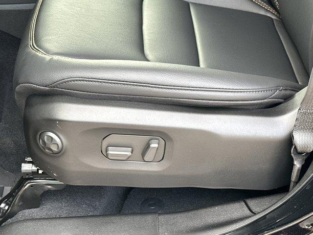 new 2025 Jeep Wrangler car, priced at $55,402