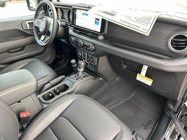new 2025 Jeep Wrangler car, priced at $55,402