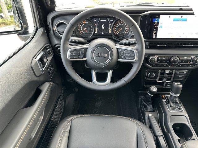 new 2025 Jeep Wrangler car, priced at $55,402