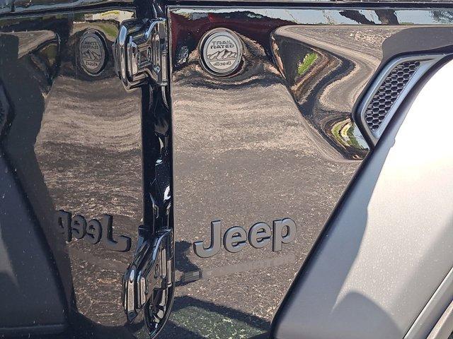 new 2024 Jeep Gladiator car, priced at $45,859