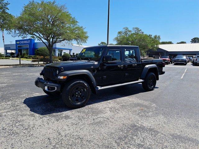 new 2024 Jeep Gladiator car, priced at $45,859