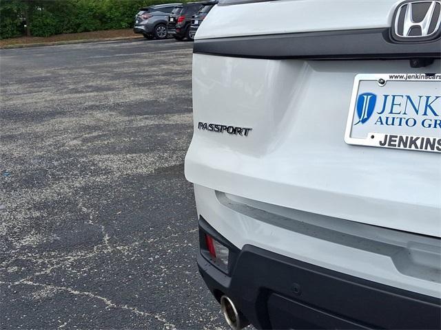used 2022 Honda Passport car, priced at $31,397
